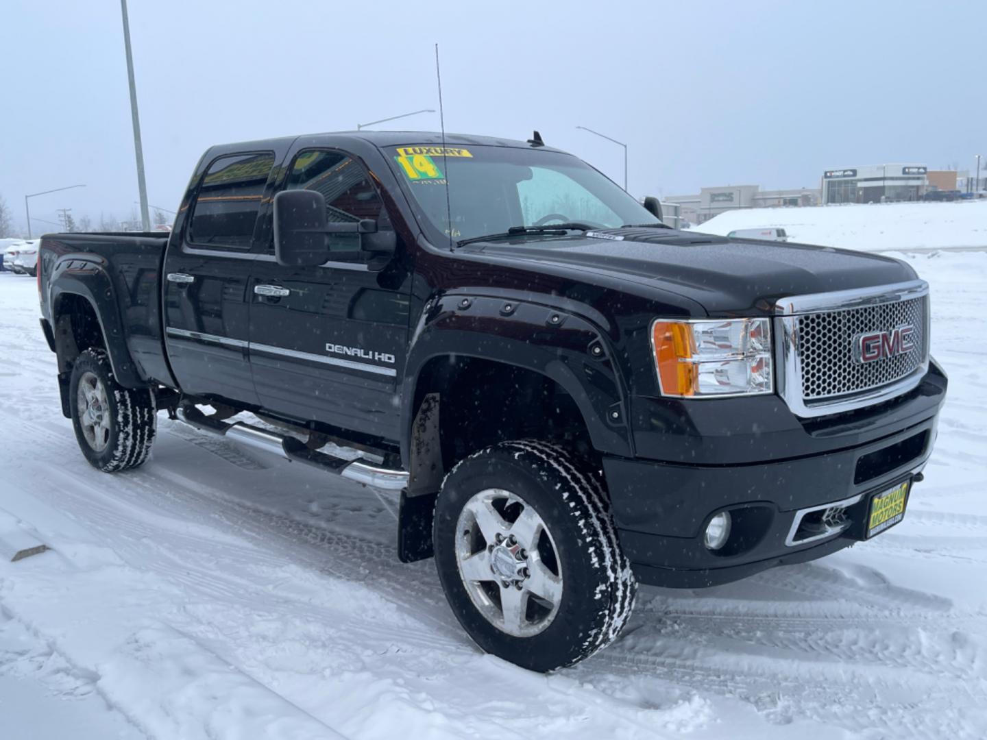 2014 Black /black leather GMC Sierra 2500HD Denali Crew Cab 4WD (1GT125EGXEF) with an 6.0L V8 OHV 16V FFV engine, 6-Speed Automatic transmission, located at 1960 Industrial Drive, Wasilla, 99654, (907) 274-2277, 61.573475, -149.400146 - Photo#4